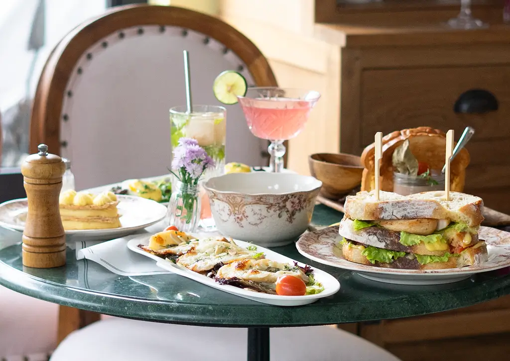 Cafe Gabriel Ambience 01